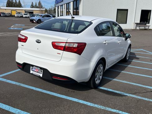 Used 2014 Kia Rio LX image 5