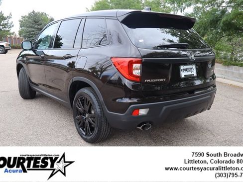 Used 2021 Honda Passport Sport image 4