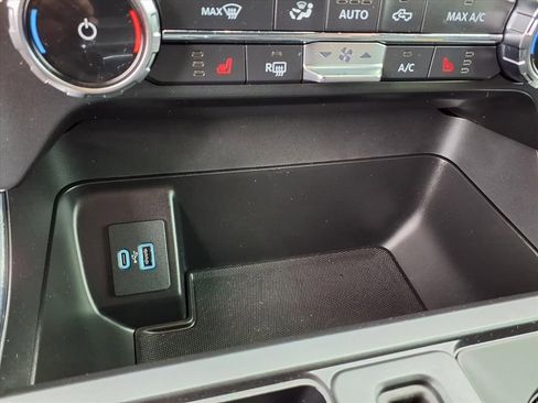 Used 2022 Ford F150 XLT w/ Equipment Group 302A High image 19