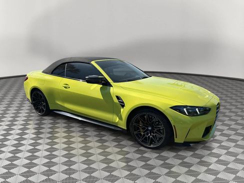 Used 2025 BMW M4 xDrive Competition w/ Carbon Package image 5