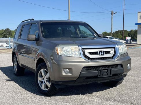 Used 2011 Honda Pilot EX image 1