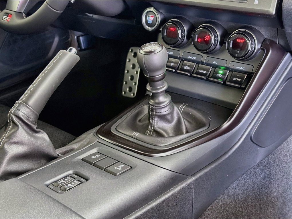 New 2027 Toyota GR86 Premium RWD image 34