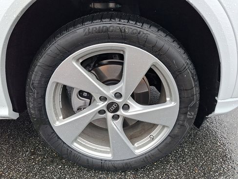 New 2025 Audi Q5 Premium Plus image 5