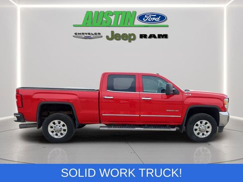 Used 2015 GMC Sierra 2500 SLT w/ Duramax Plus Package AWD/4WD image 6