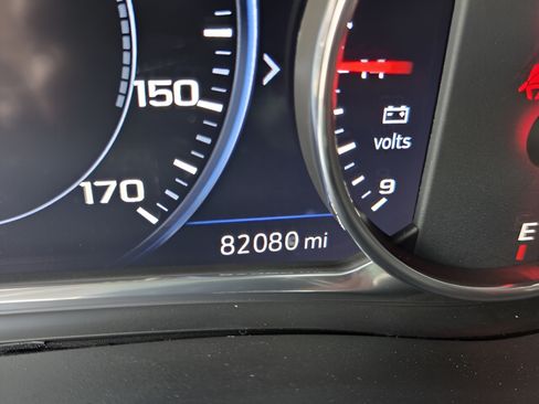 Certified 2023 Chevrolet Traverse Premier w/ Redline Edition FWD image 27