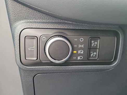 Used 2026 Ford Explorer Active RWD image 14