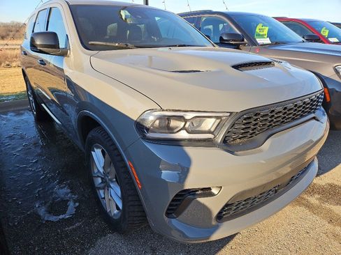 Used 2025 Dodge Durango R/T image 3