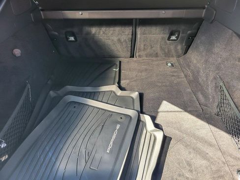 Used 2022 Porsche Panamera GTS image 19