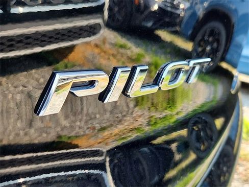 Used 2022 Honda Pilot Special Edition image 31