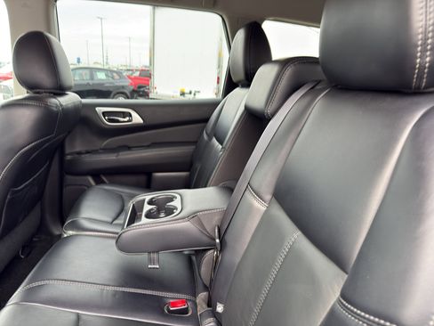 Certified 2020 Nissan Pathfinder SL image 33
