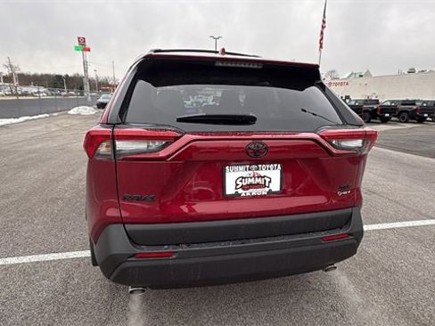 New 2025 Toyota RAV4 XLE image 4