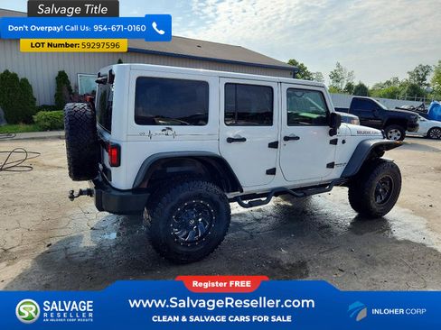 Used 2015 Jeep Wrangler Unlimited Rubicon w/ Connectivity Group AWD/4WD image 4