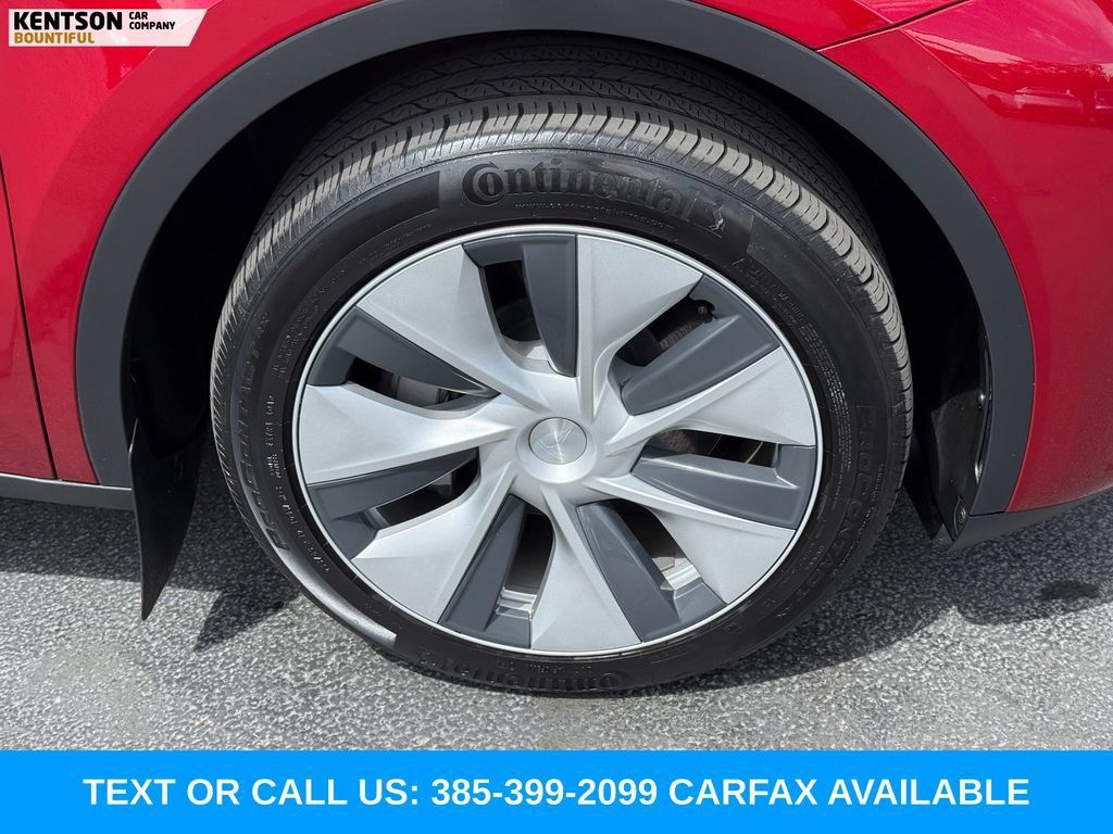 Used 2024 Tesla Model Y Long Range AWD/4WD image 13