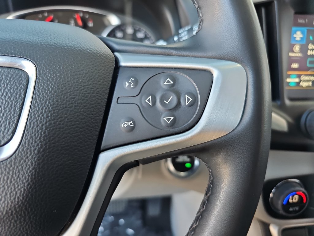 Used 2023 GMC Terrain SLT FWD image 12