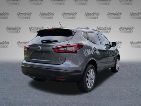 Used 2020 Nissan Rogue Sport SV FWD image 7
