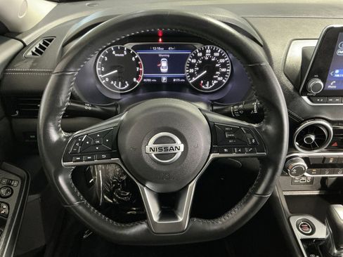 Used 2023 Nissan Sentra SV image 17