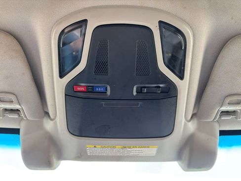 Used 2022 Subaru Outback Premium AWD/4WD image 17