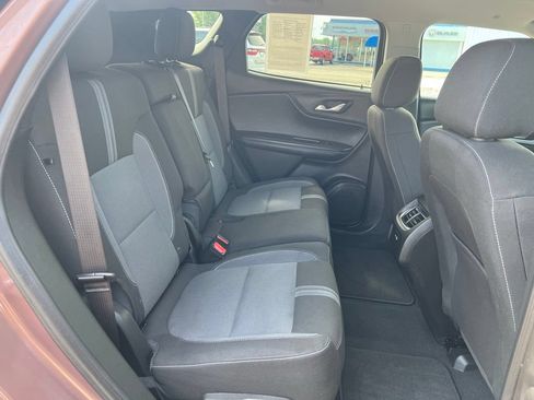 Used 2024 Chevrolet Blazer LT w/ Convenience Package FWD image 16