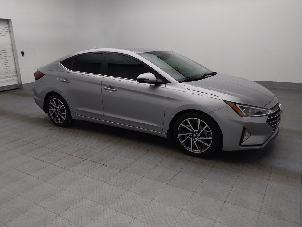 Used 2020 Hyundai Elantra Limited FWD image 11