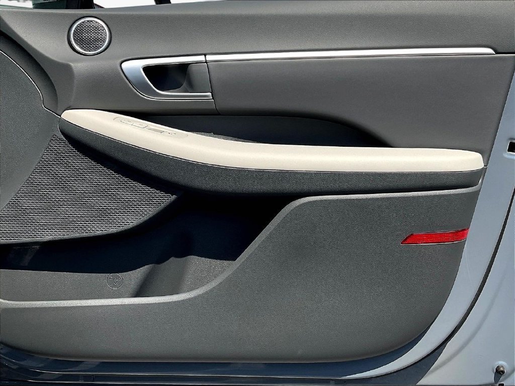 New 2026 Hyundai Sonata Blue FWD image 30