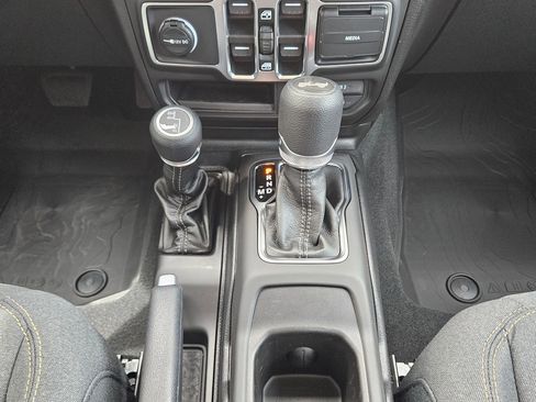 New 2026 Jeep Wrangler Unlimited Sport AWD/4WD image 11