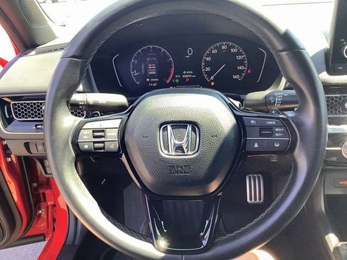 Used 2023 Honda Civic Sport image 11