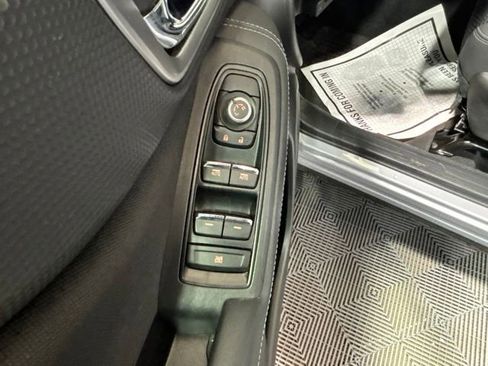 Used 2020 Subaru Forester Premium AWD/4WD image 16