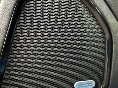 Used 2022 Jeep Compass Trailhawk w/ Trailhawk Elite Group image 14