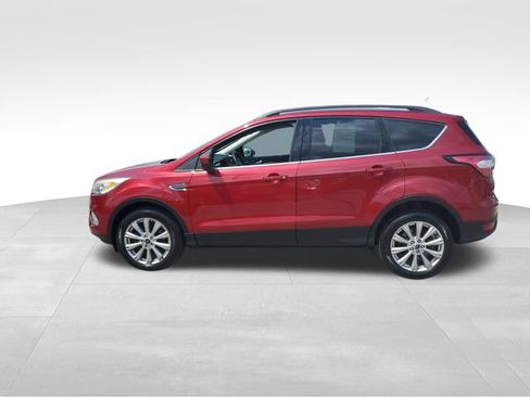 Used 2017 Ford Escape SE w/ SE Leather Comfort Package AWD/4WD image 7