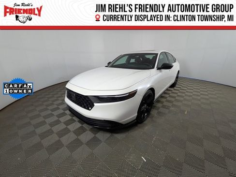 Used 2023 Honda Accord Sport image 1