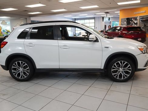 Used 2019 Mitsubishi Outlander Sport GT AWD/4WD image 12