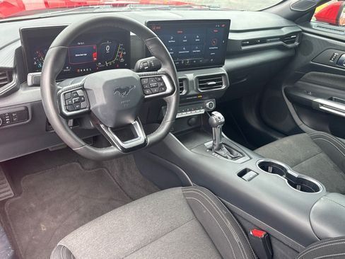 Certified 2024 Ford Mustang Coupe RWD image 11