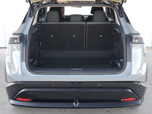 Used 2023 Nissan Ariya Venture+ image 9