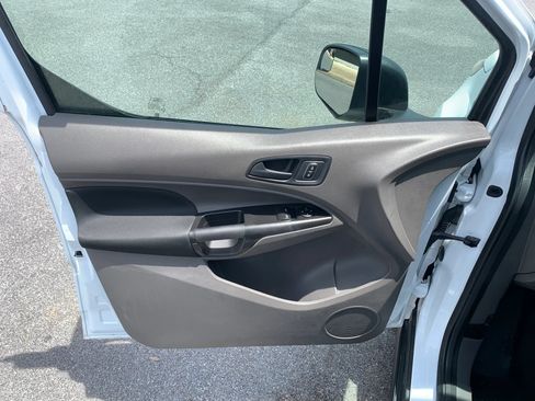 Used 2020 Ford Transit Connect XL FWD image 8