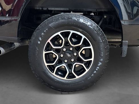 Used 2022 Ford F150 XLT w/ Equipment Group 302A High AWD/4WD image 19