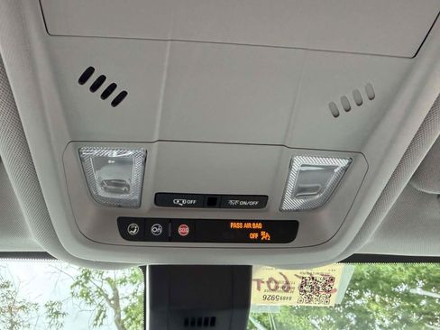 Used 2023 Chevrolet Equinox LS w/ Driver Confidence II Package FWD image 29