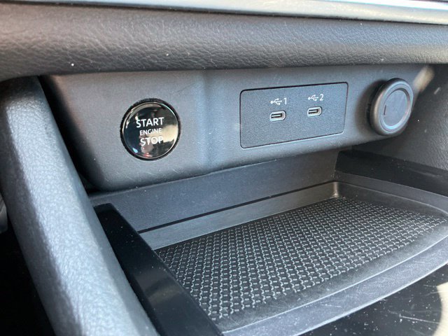 Used 2024 Nissan Rogue S AWD/4WD image 14