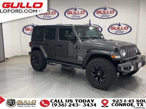 Used 2022 Jeep Wrangler Unlimited Sahara AWD/4WD image 2