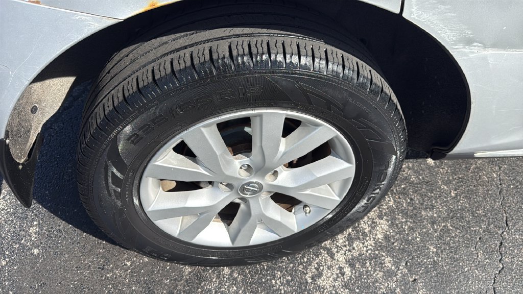Used 2011 Nissan Murano SV AWD/4WD image 31