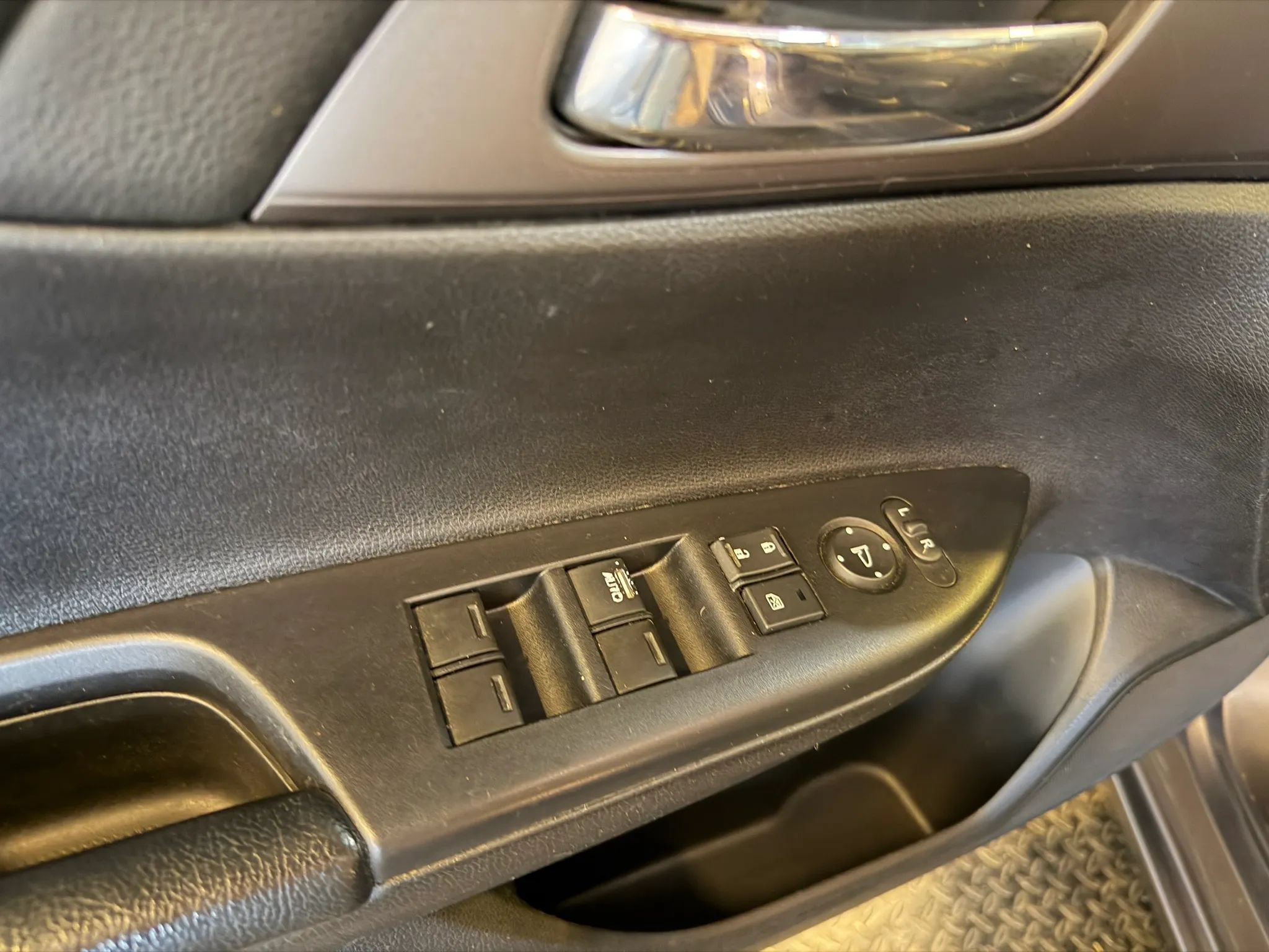 Used 2013 Honda Accord LX image 10