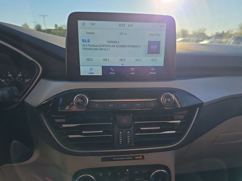 Used 2022 Ford Escape SE w/ Convenience Package image 22