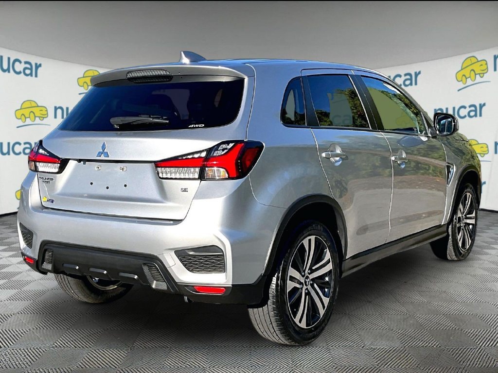 Used 2025 Mitsubishi Outlander Sport SE AWD/4WD image 6