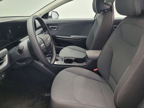 Used 2025 Kia K4 LXS image 17