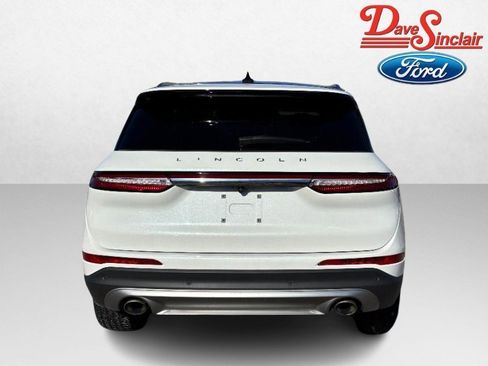 Used 2022 Lincoln Corsair FWD w/ Premium Package image 8