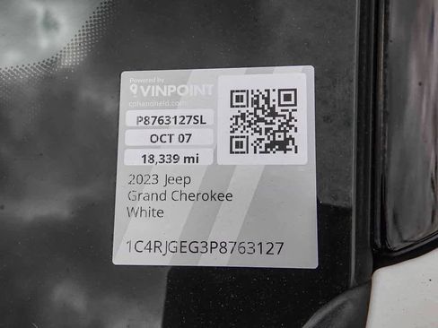 Certified 2023 Jeep Grand Cherokee Summit w/ Adv Protech Group IV image 28