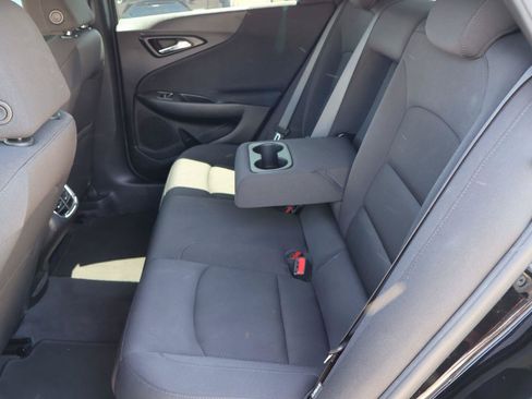 Used 2023 Chevrolet Malibu LT FWD image 10