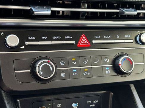 Certified 2026 Hyundai Tucson SE FWD image 20