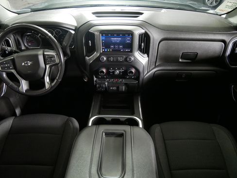 Certified 2021 Chevrolet Silverado 1500 LT Trail Boss w/ Bed Protection Package AWD/4WD image 10