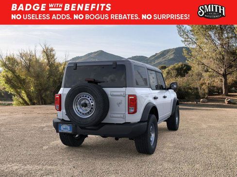 New 2025 Ford Bronco 4-Door image 9