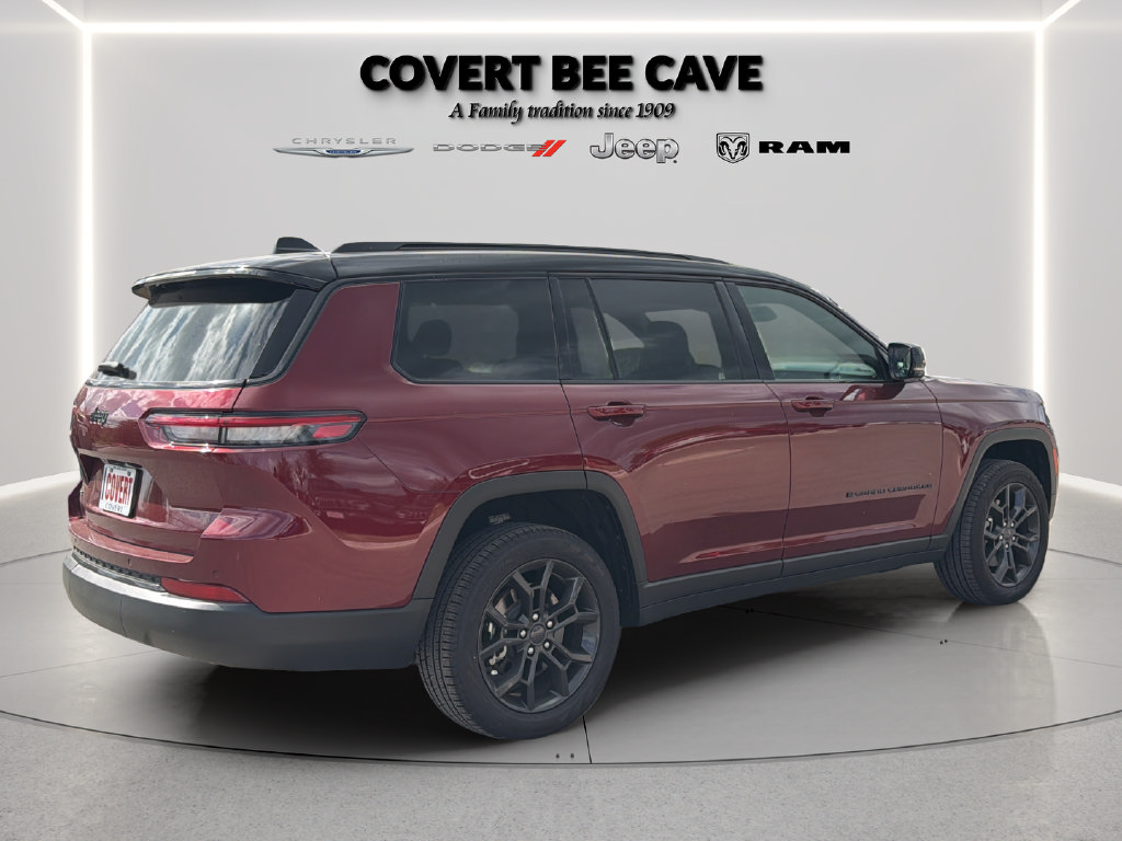 Used 2025 Jeep Grand Cherokee L Limited AWD/4WD image 7